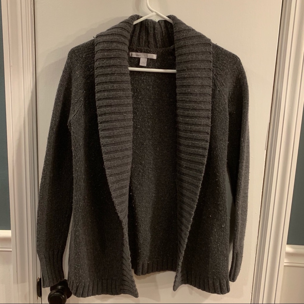 Knit sweater